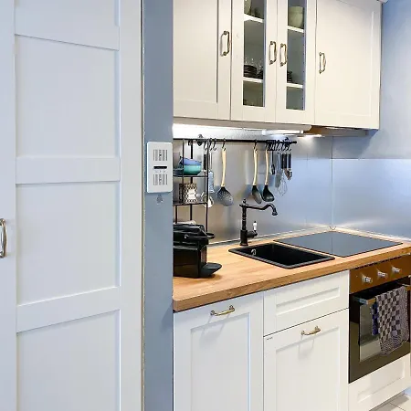 Swissme - Modernes Am Sportplatz Mit Balkon & Parkplatz Apartmán Svatý Mořic